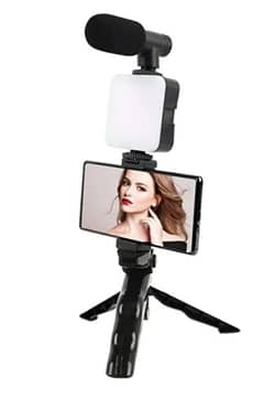 Vlogging Kit for iPhone & Android – Model AY-49