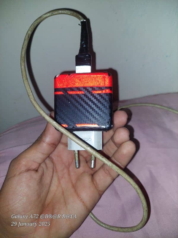 oppo orignal charger 10-09 condition 1