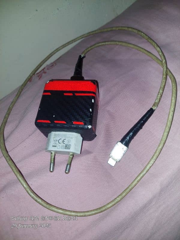 oppo orignal charger 10-09 condition 2