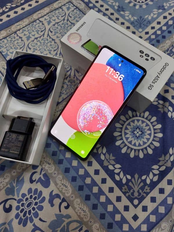 Samsung Galaxy A52s 5G 1