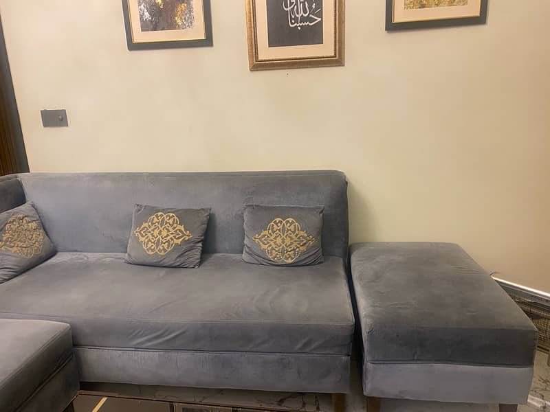 L SHAPED SOFA IN PERFECT CONDITION 2