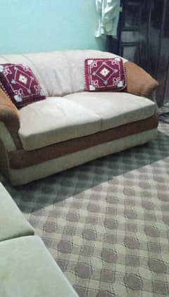 Sofa 7 seter for sale good condition contact -0-30-0-9-2-7-30-5-1