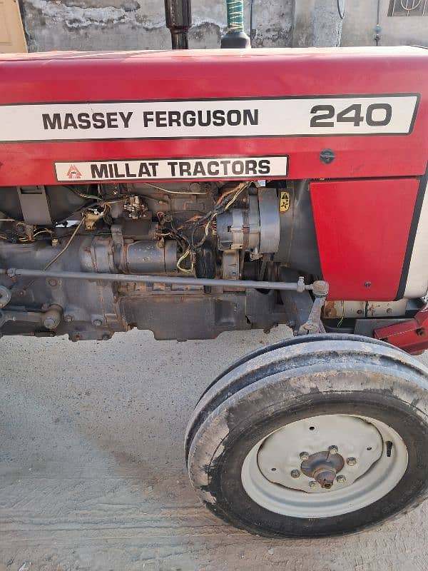 Massey Ferguson 240 18/20 Model 1