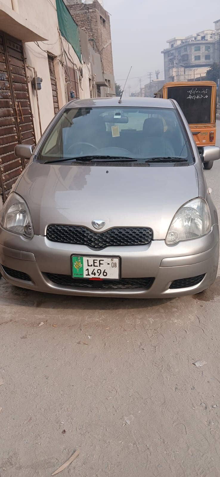 Toyota Vitz 2003 11