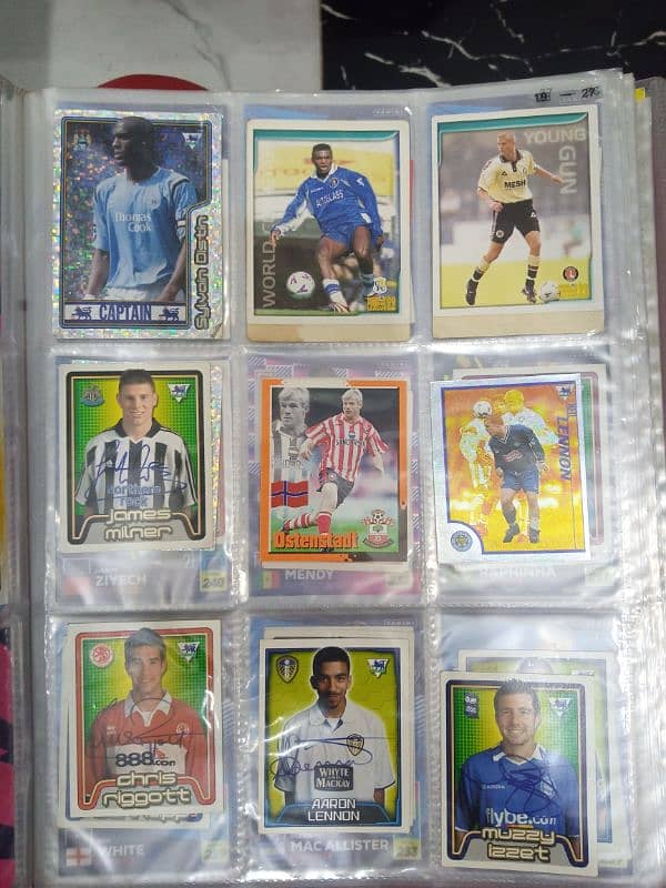 Football Cards TOPPS / PANINI / MERLIN collectable 13