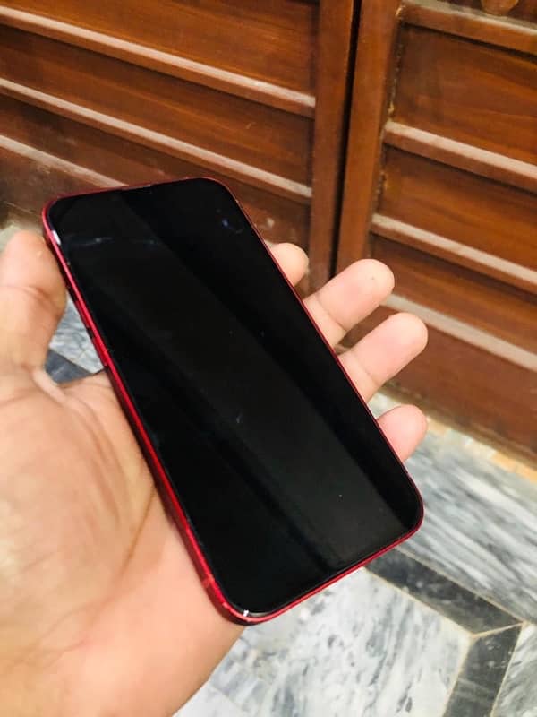 IPhone 13 Red Product addition 5