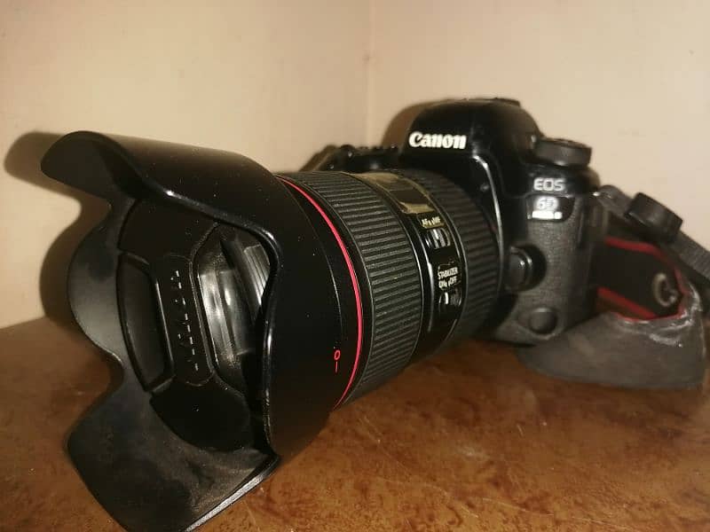 canon Mark ii 24.105 is 2 lens 2