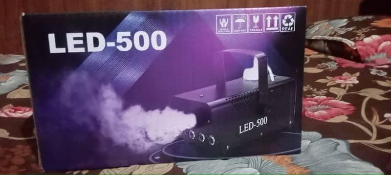 MOSFiATA Fog Machine with Controllable Lights 5