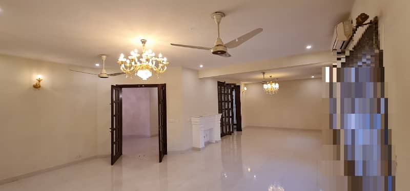 F-7/3: 666 Yards BRAND NEW HOUSE, Proper Double Unit, 6 Bedrooms, Main Double Road, MOST SOUGHT-AFTER LOCATION, CDA Transfer, Demand 60 Crores, 0