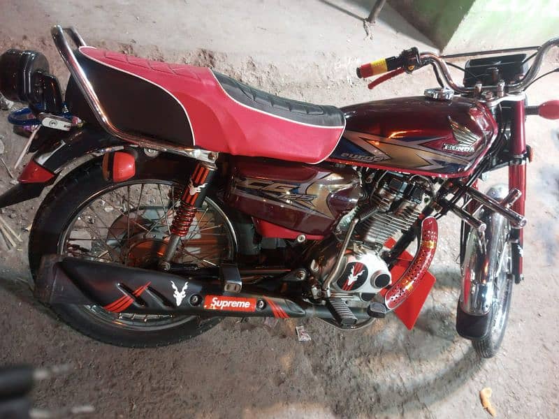 honda 125 2020 model lush condition 3