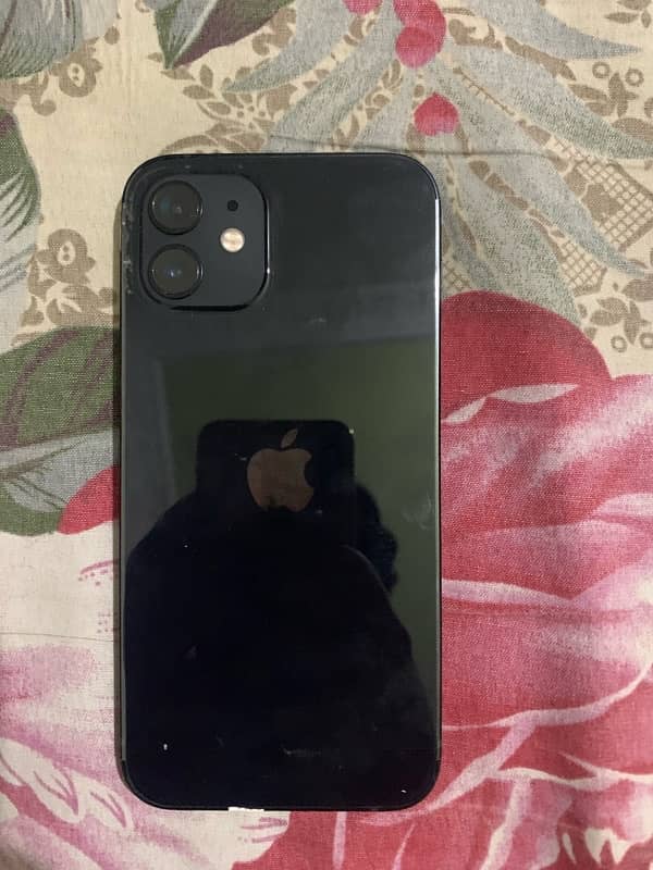 I am selling iPhone 12 non pta jv 64gb 3