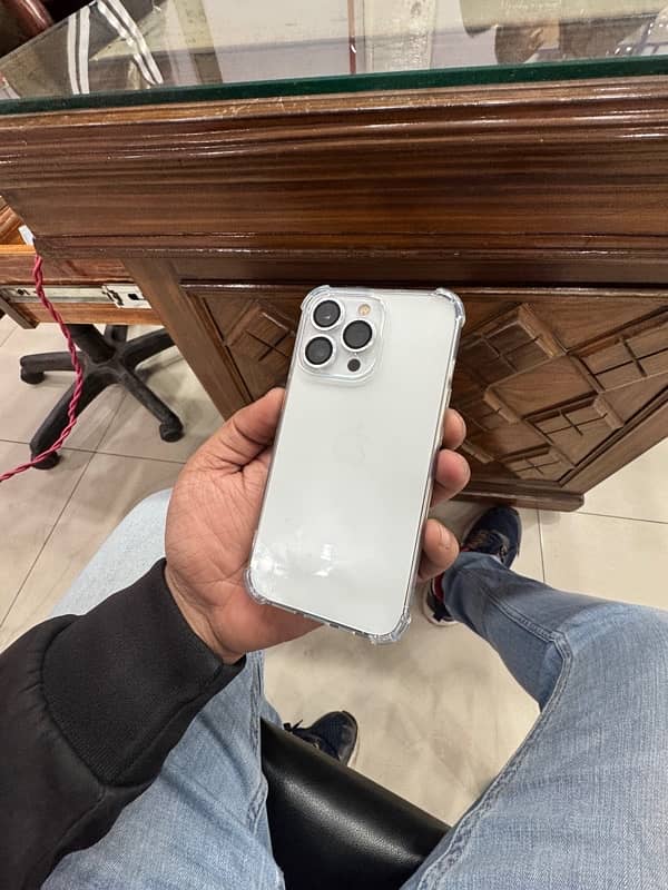 I phone 13 Pro White 6