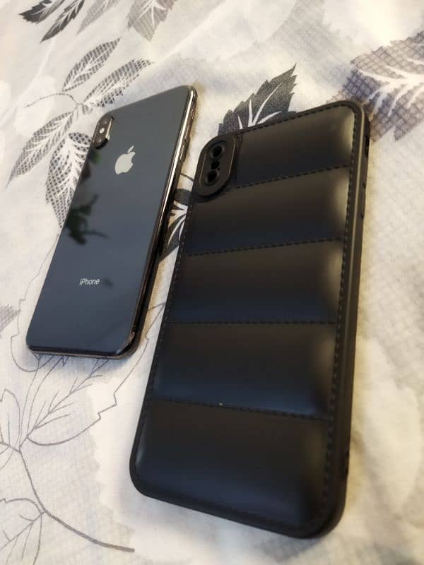 I phone X S Max non active 2