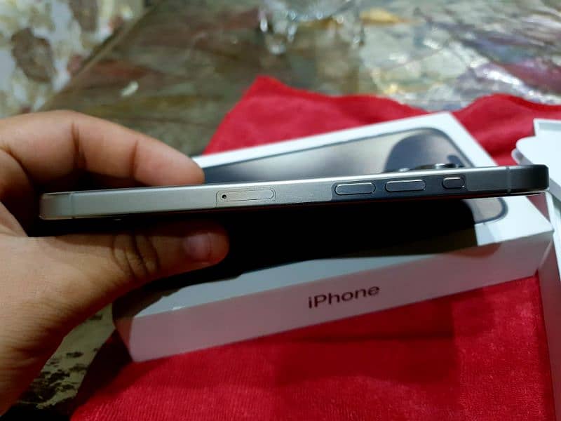 IPHONE 15 PRO MAX 256 GB NON PTA 6