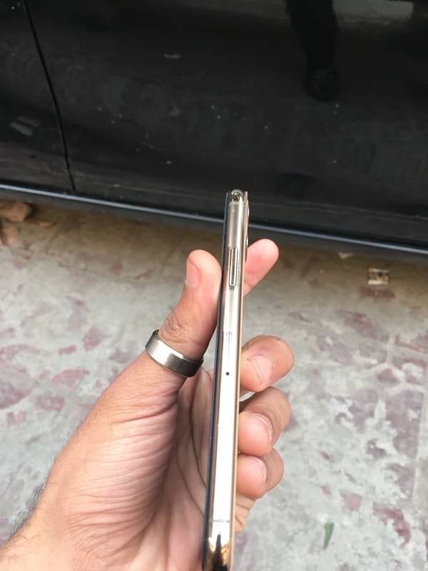 iphone 11 pro (non pta) 3