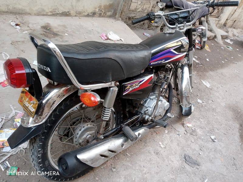 Honda 125 model 2017 urgent sale 8