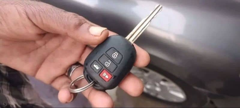 Toyota Corolla GLI 2016-2017 New Key 4