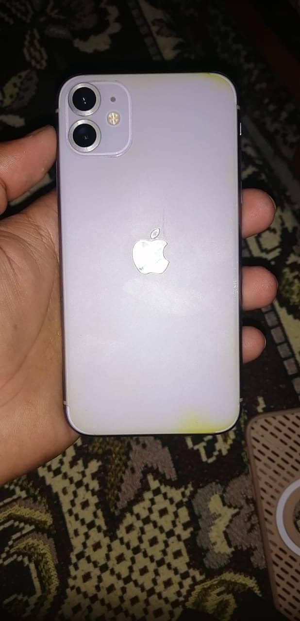 Apple iPhone 11 2