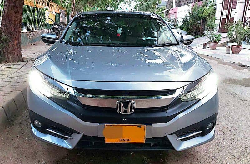 Honda Civic X 2018 Oriel UG grade new red meter 5