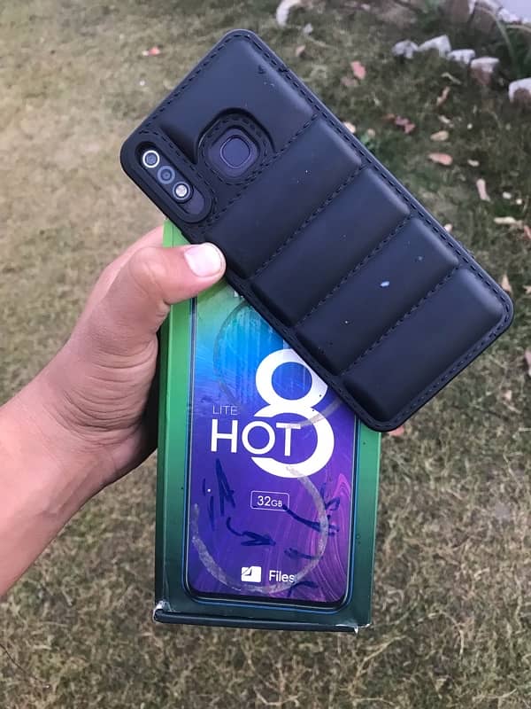 infinix Hot 8 lite 32gb Exchng Posibl 0