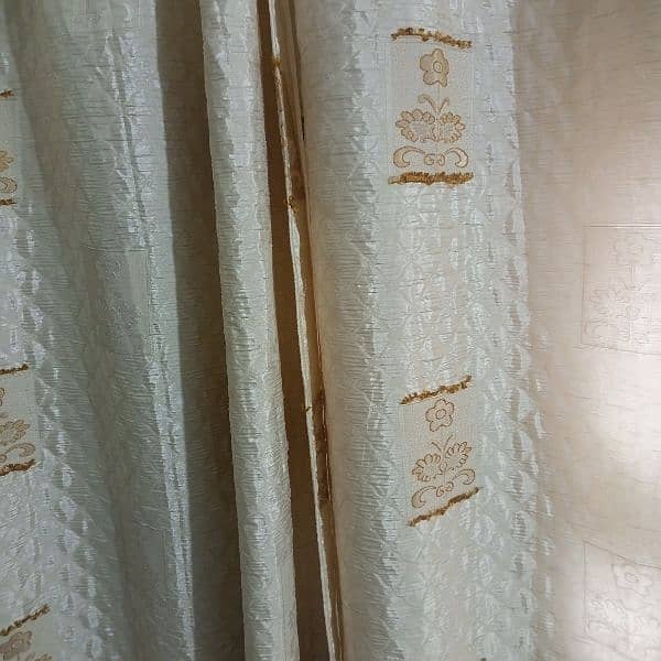 curtains 3