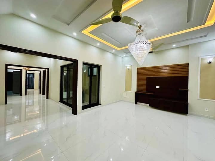 Triple Storey 8 Marla House For Sale In Mumtaz City 4