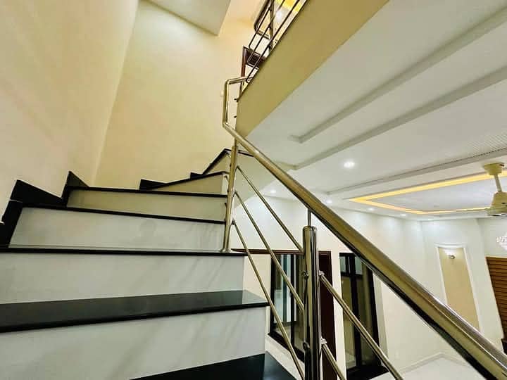 Triple Storey 8 Marla House For Sale In Mumtaz City 13