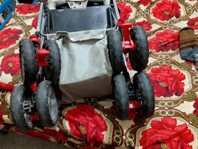 pram for kids 3