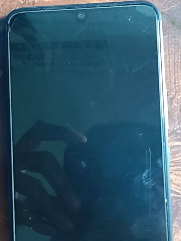 Vivo v25e urgent for sell Read complete description 4