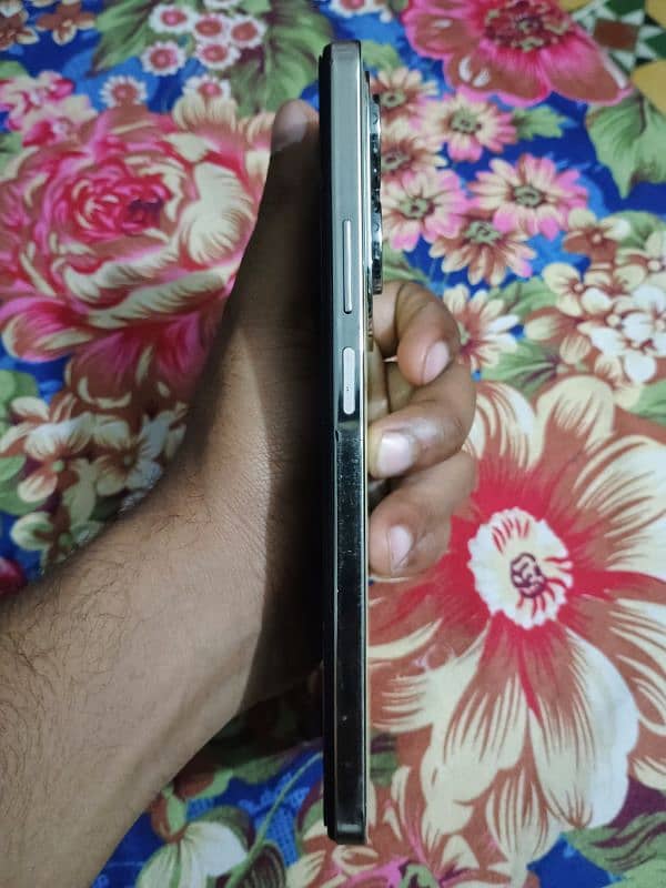 infinix hot 40 pro 16/256 2