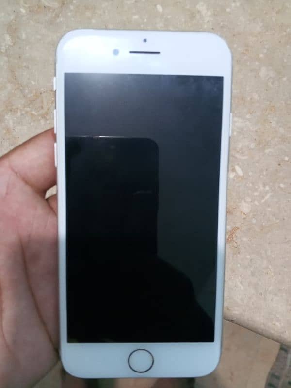 iPhone 7 Non PTA 128GB 1