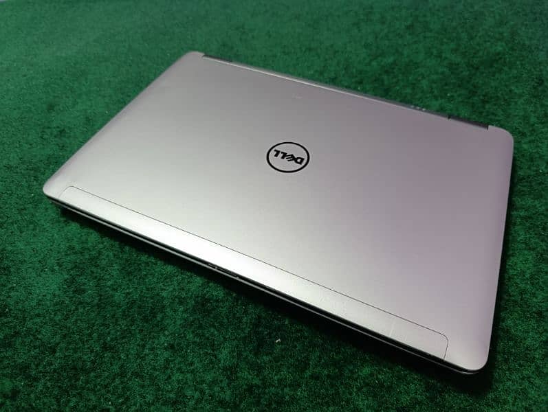 Dell Core i7 4th QM Quad Core (8CPUs) 2GB GDDR5 Graphics 10/10 1