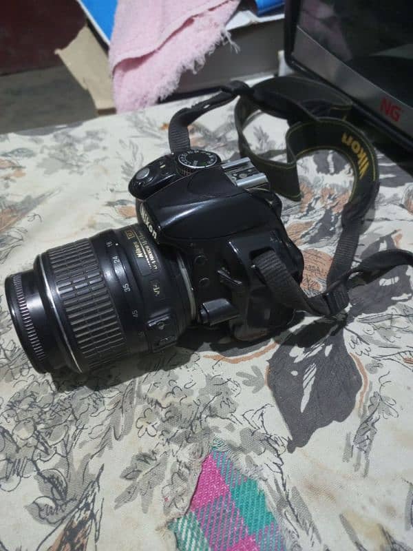 Nikon D3100 (0313-2134303) 4