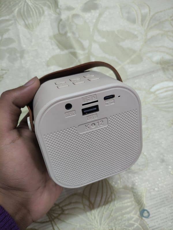 Bluetooth speaker new With wireless mic 5