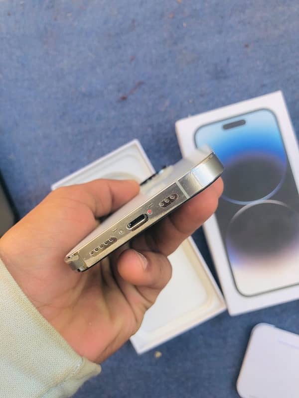 Iphone 14 Pro 128 Gb with box Silver colour Pta approved 2