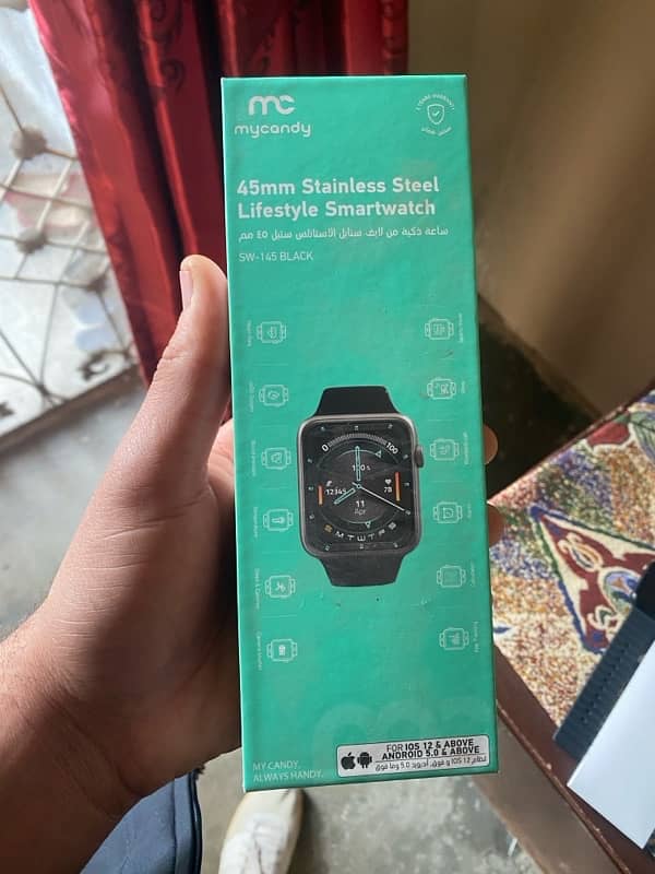 my candy orignal smart watch 10/10 condition 9