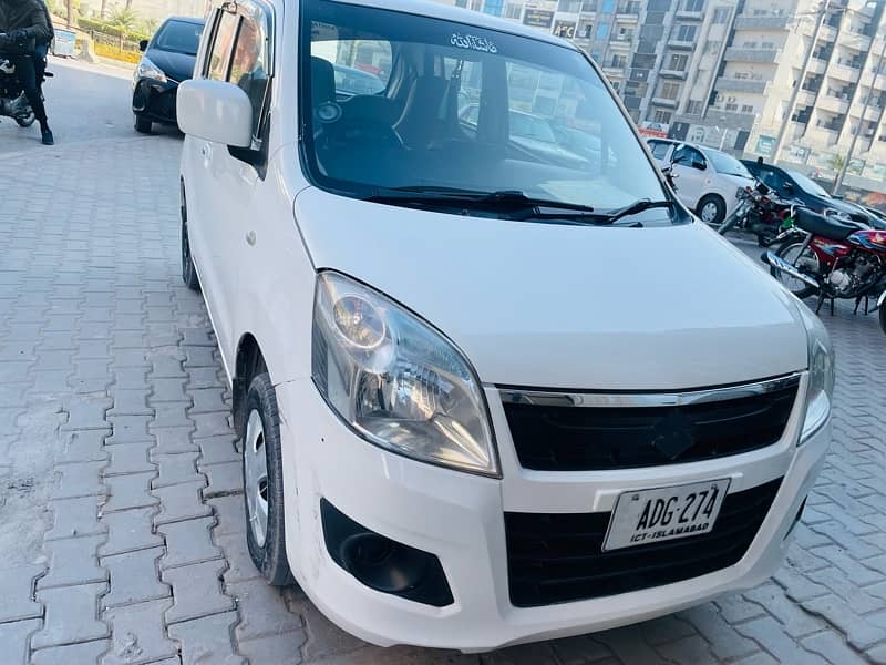 Suzuki Wagon R 2017 1