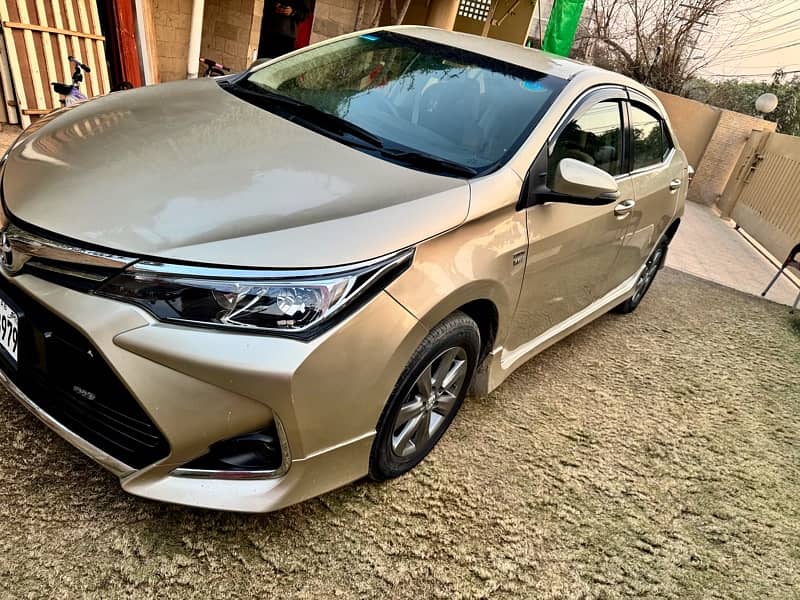 Toyota Corolla Altis 1.8 2015 Facelift 5