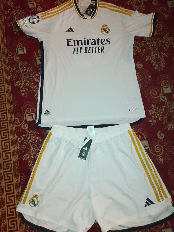 football dress 100% orignal brand new 10