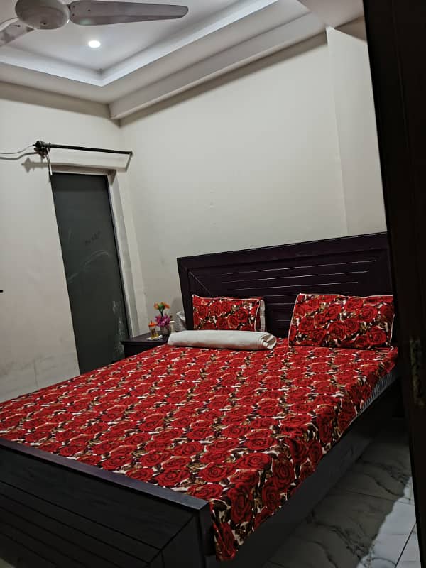 Short time studio apartments available for rent in bahria town phase 7 0