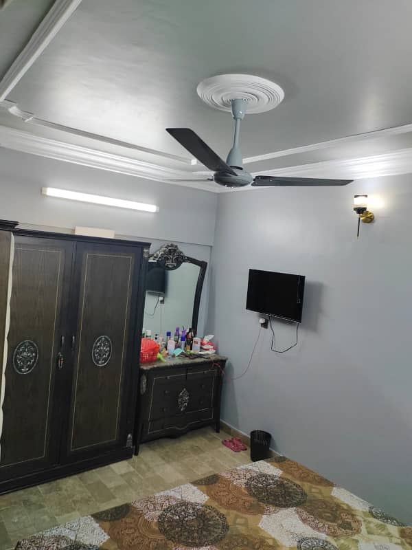 Gulshan Iqbal Block 13D2 Flat For Sale 13