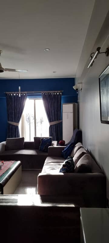 Tariq Road Jheel Park View Flat For Sale 9