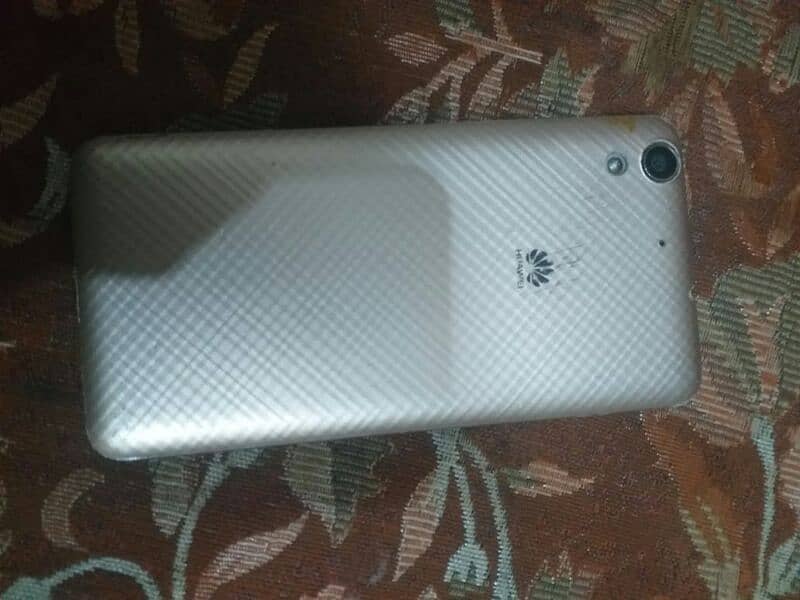 Huawei y6 ii 0