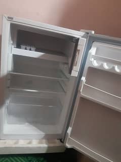 Dawlance Refrigerator