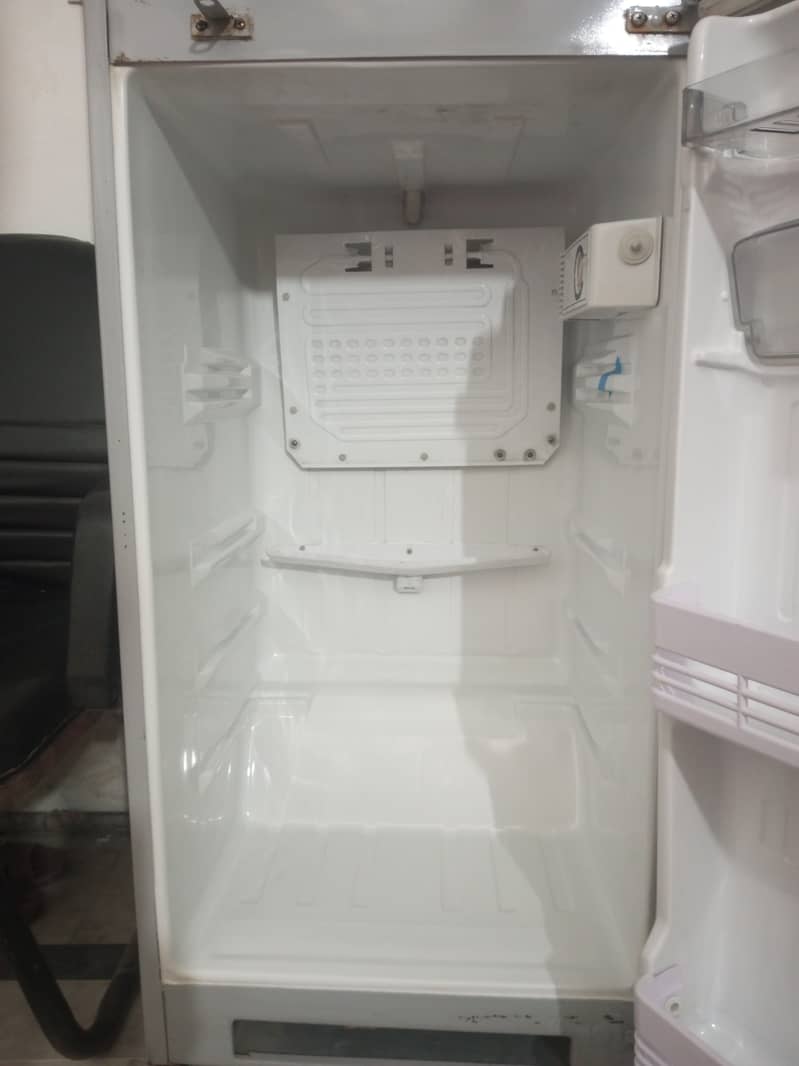 Singer fridge for Sale 9