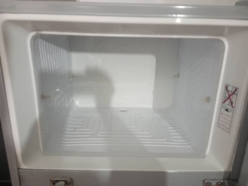 Singer fridge for Sale 10