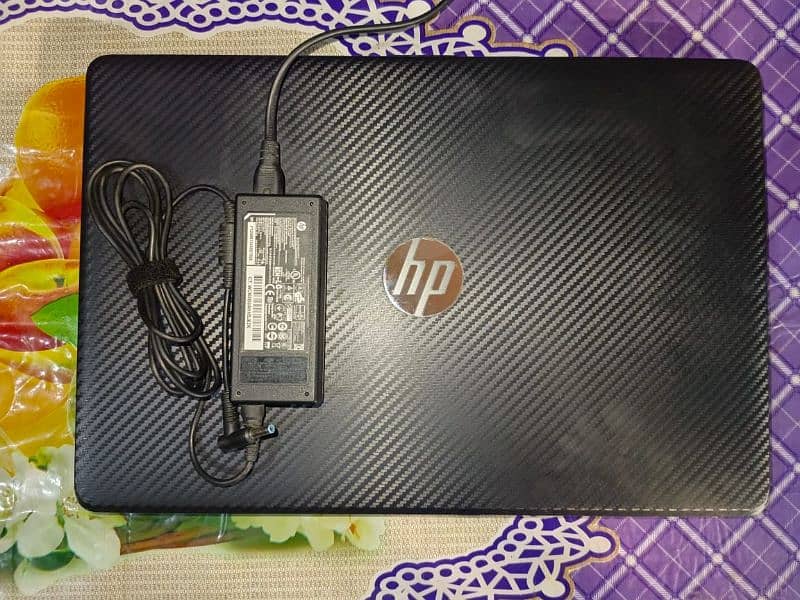 Hp laptop AMD processor 4GB ram 128 SSD 2