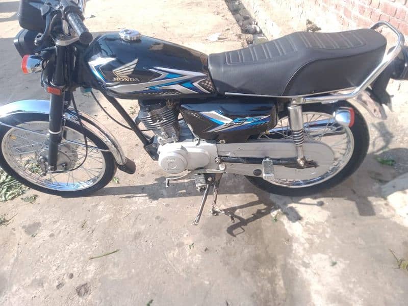 bike urgent sale documents clear biometric available total genman sman 1