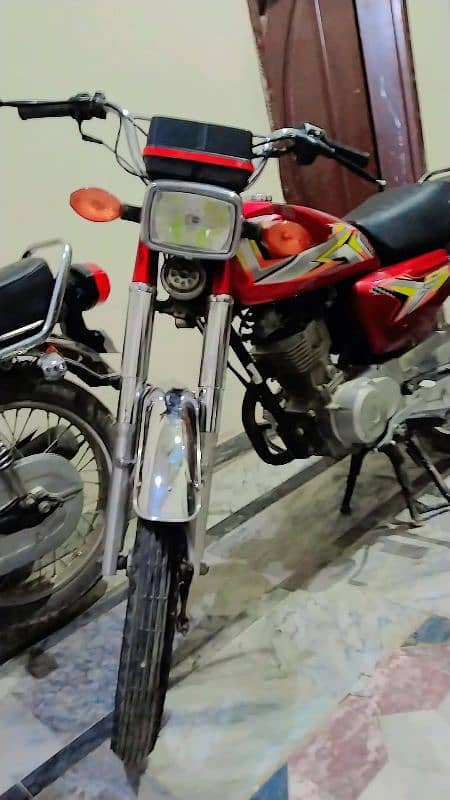 new condition ma ha bike bilkul ok 0