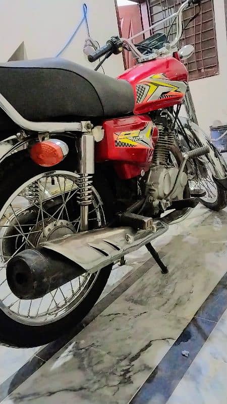 new condition ma ha bike bilkul ok 2